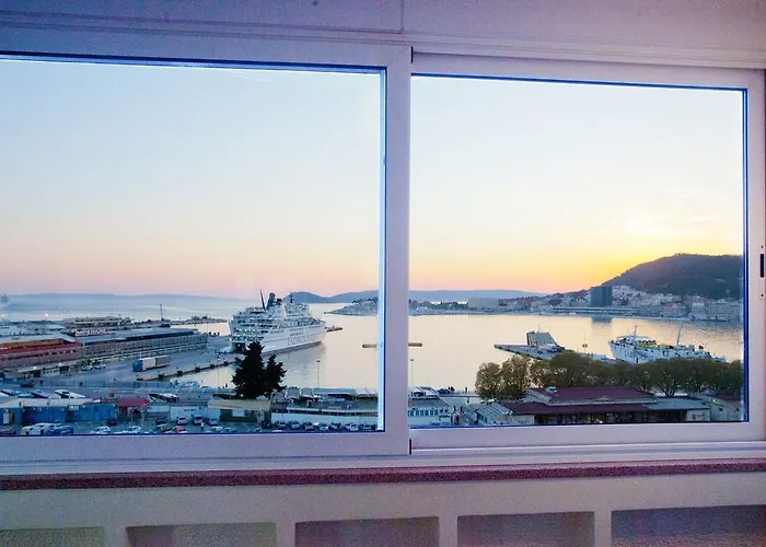 스터닝 뷰 아파트먼트 *